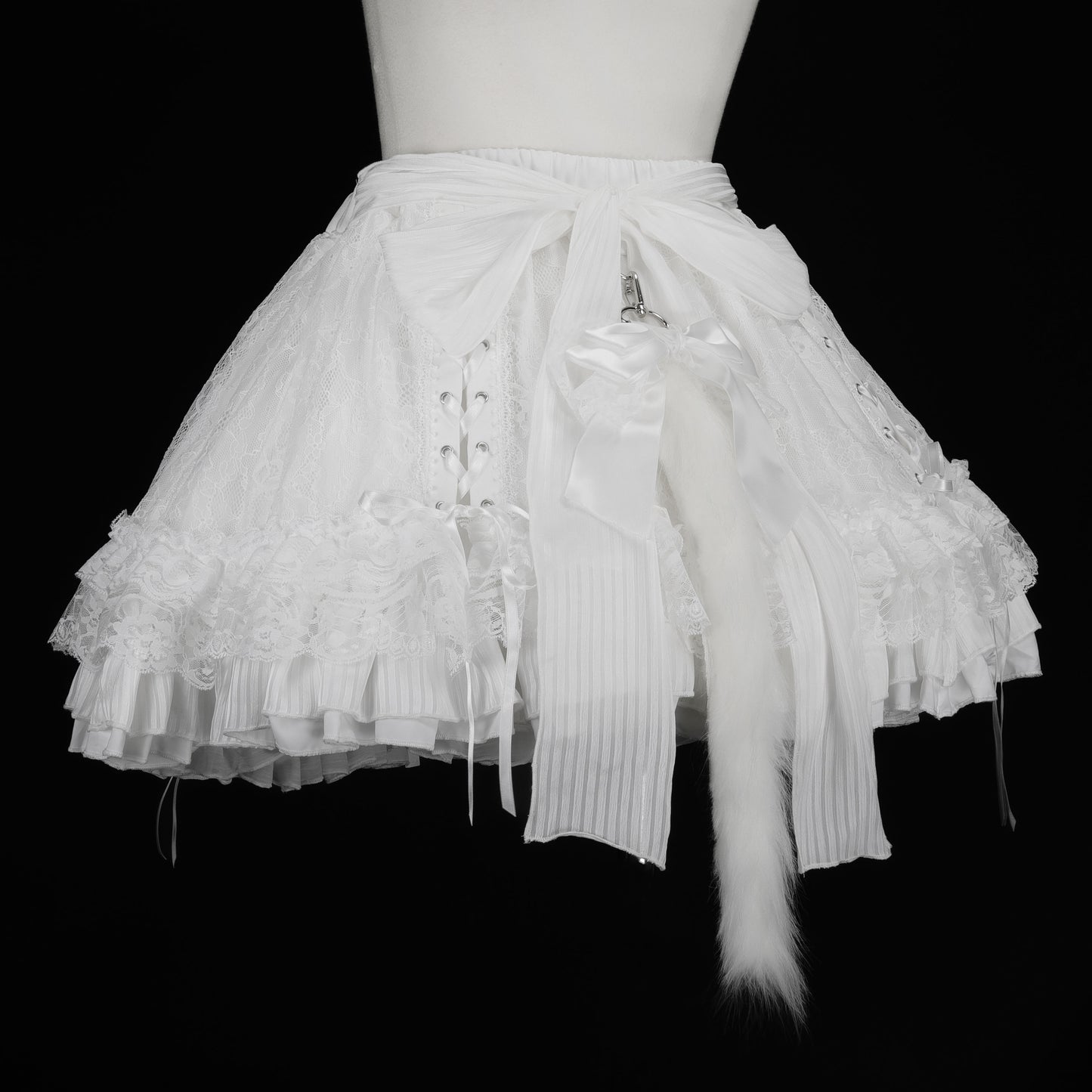 双系带猫尾裙(白色)