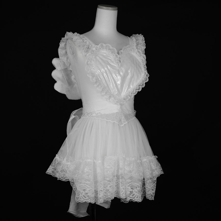NEQ HEART WING APRON (WHITE)