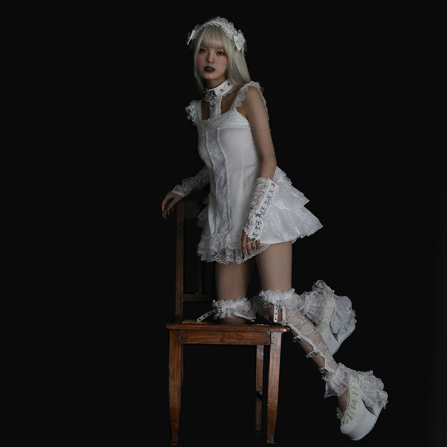 EYELET BELT LEG HARNESS (WHITE)