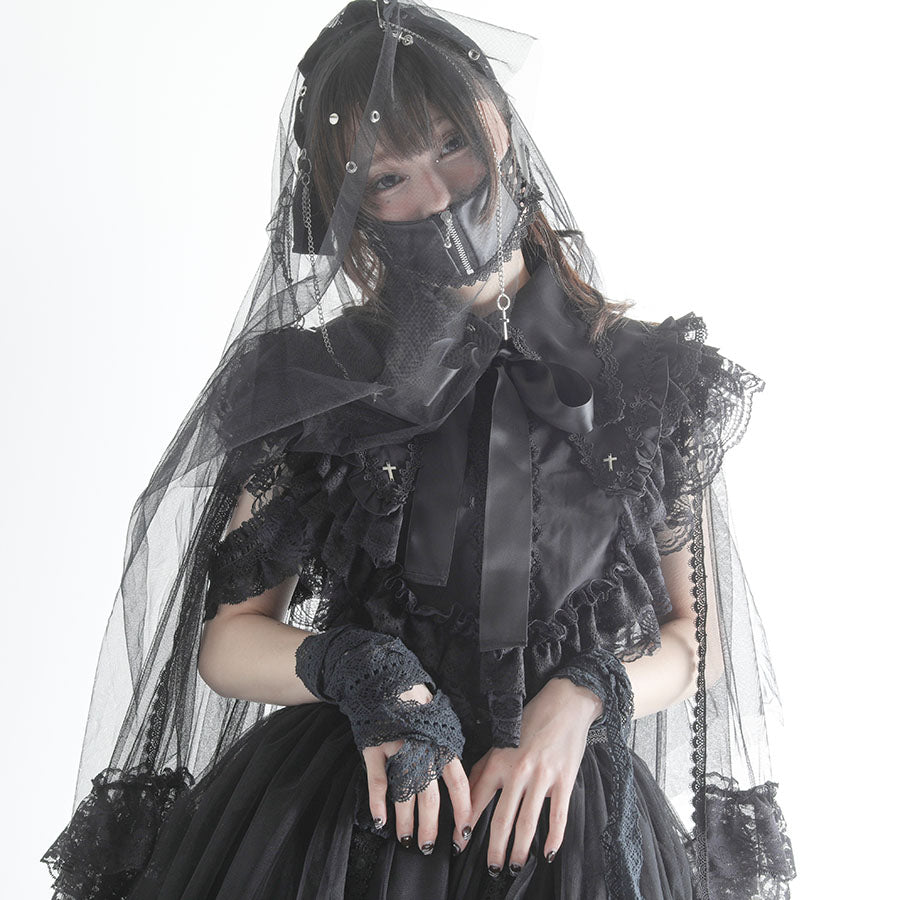CROSS TULLE VEIL CAPE (BLACK)