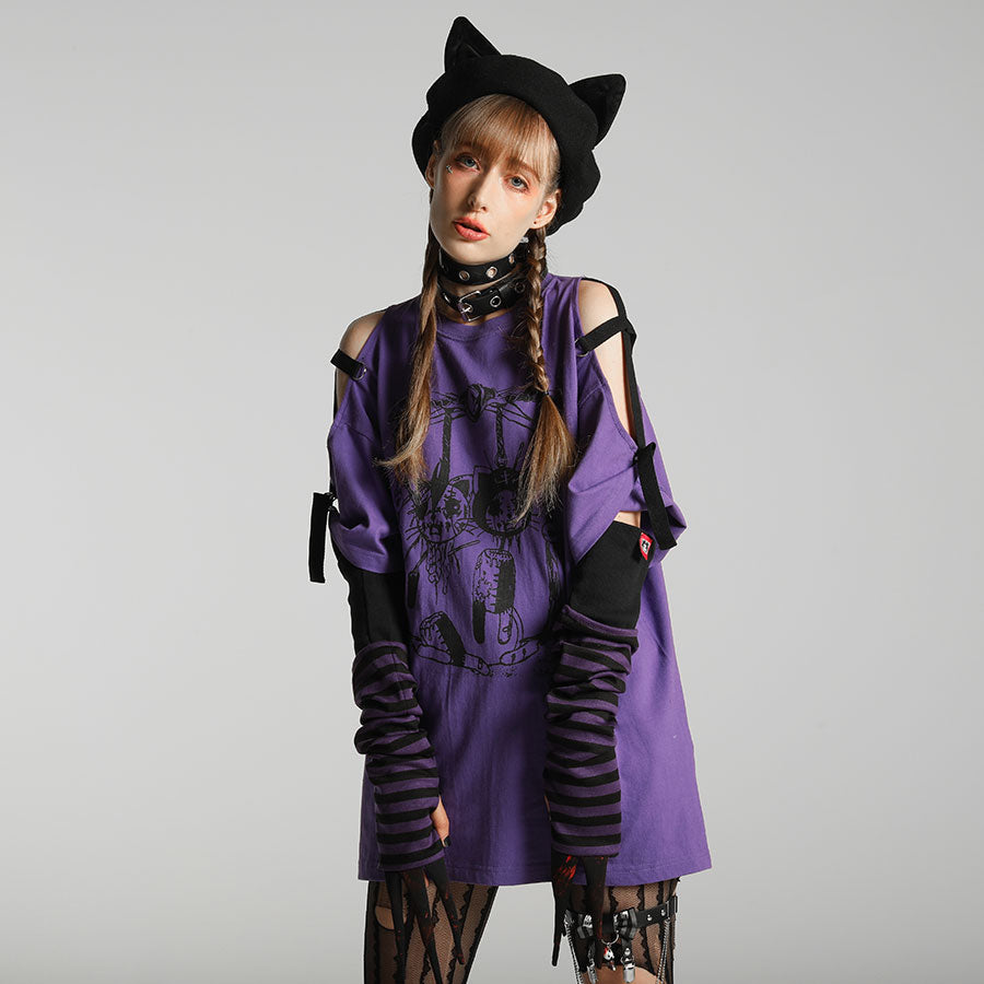 H&A印刷和侧面交叉肩膀大型T恤(黑色X白色)