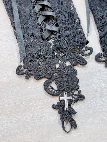 CROSS CHARM LACE UP ARM COVER (BLACK)