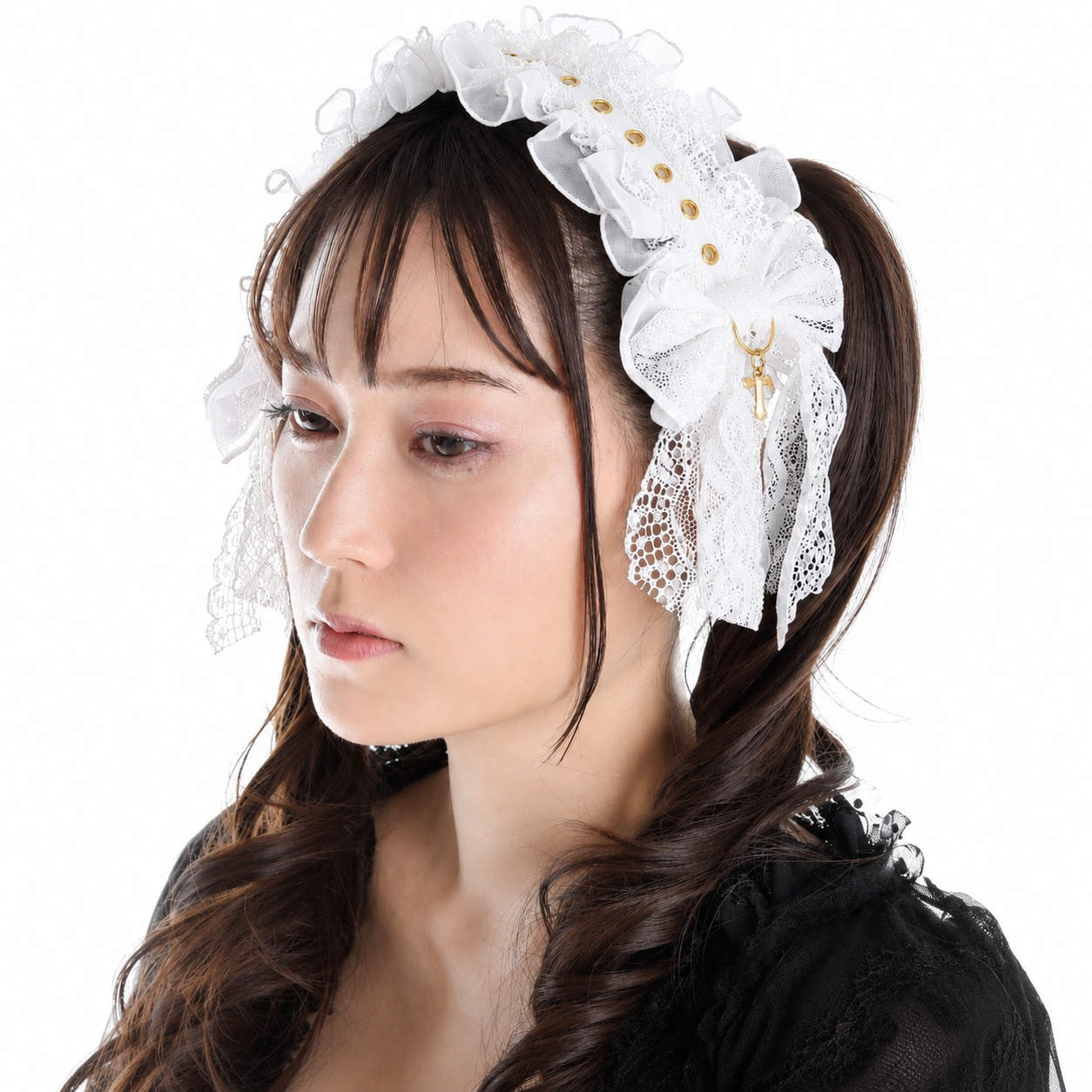 SWEET DEVIL EYELET HEAD DRESS (WHITE × GOLD)