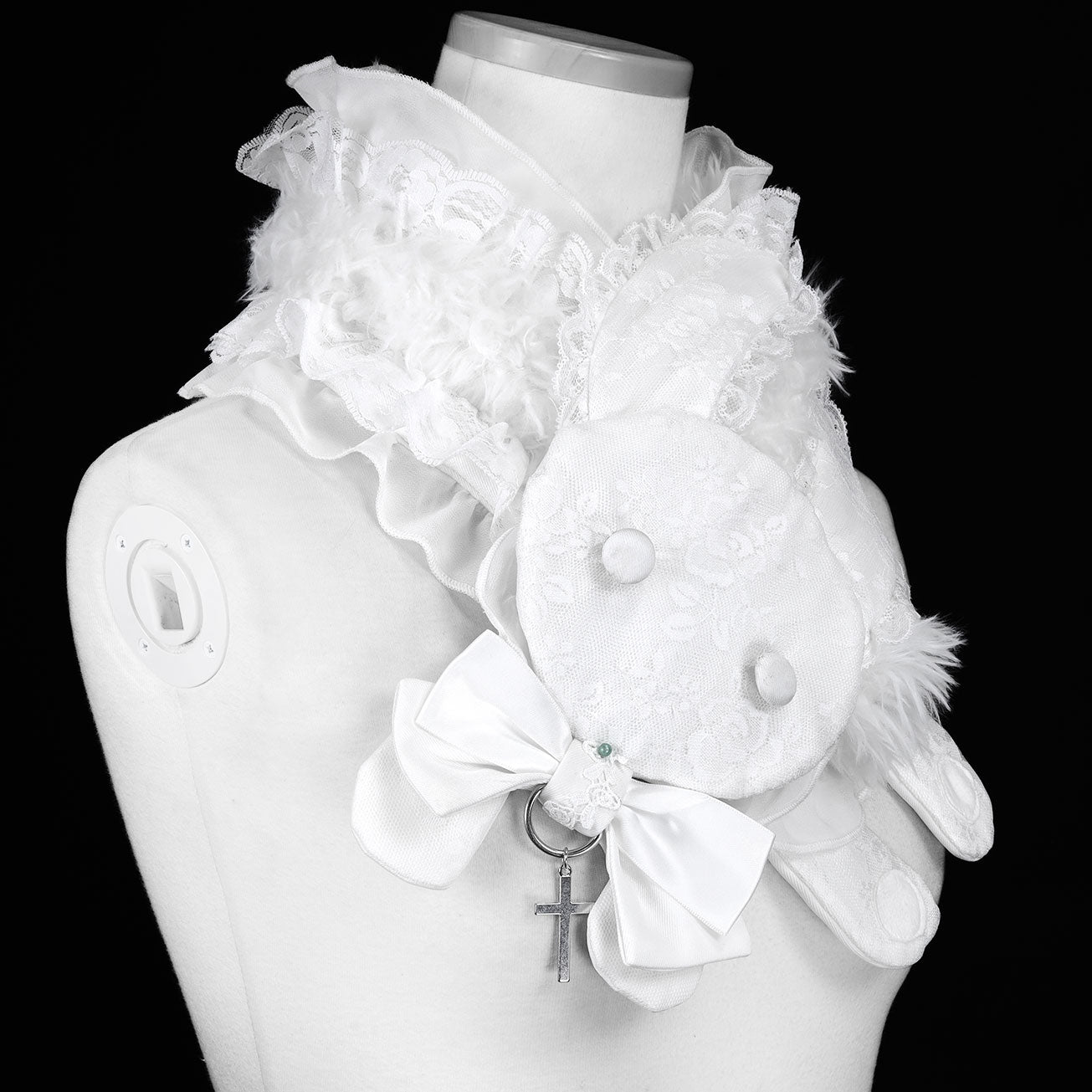 RABBIT FLUFFY MUFFLER (WHITE)