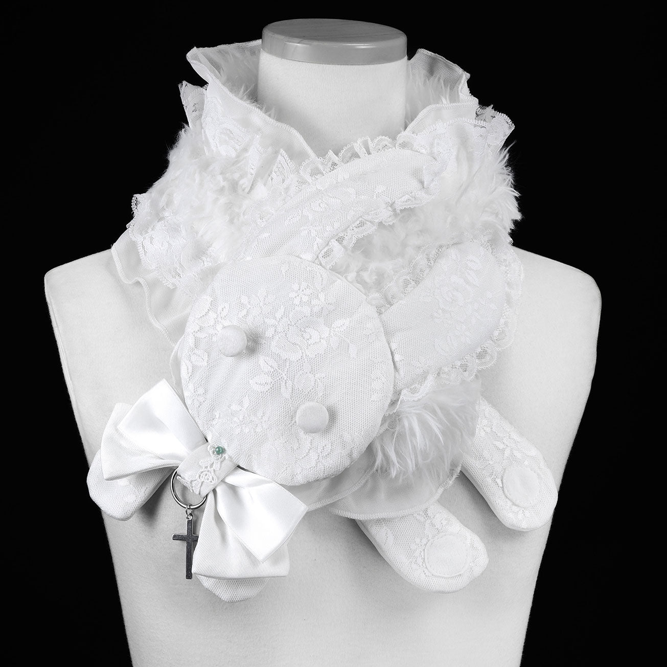 RABBIT FLUFFY MUFFLER (WHITE)