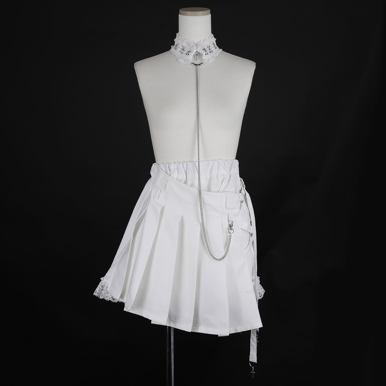 CHAINED CHOKER SKIRT PANTS (WHITE)