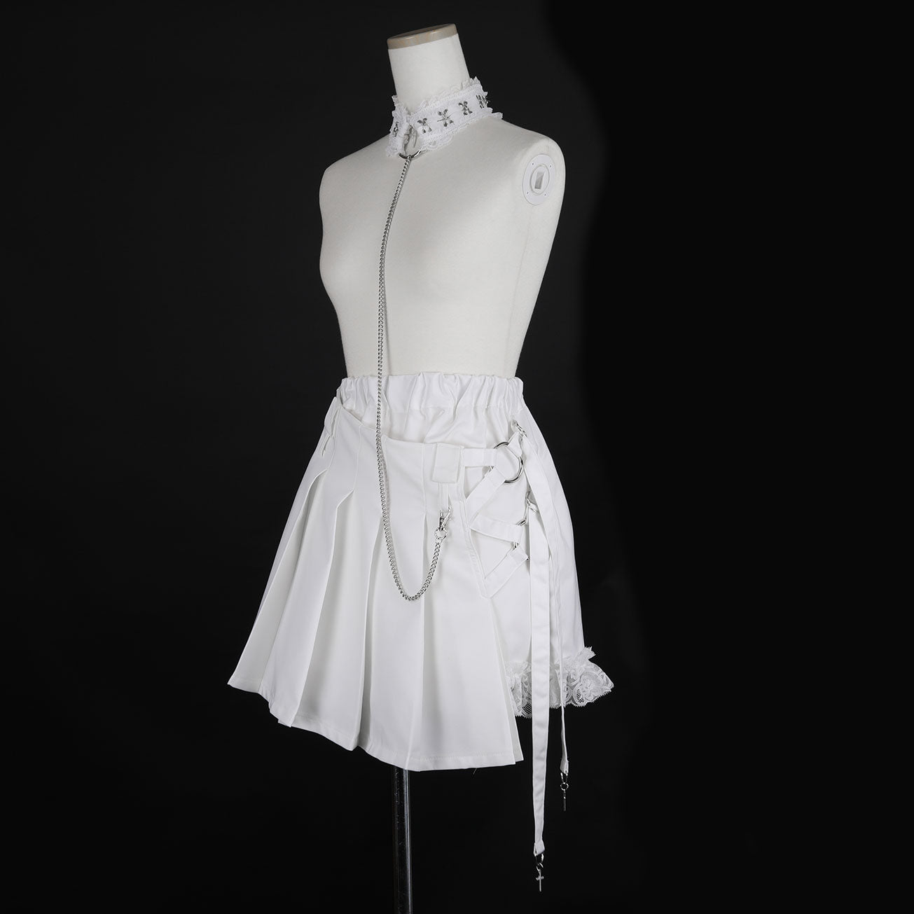 CHAINED CHOKER SKIRT PANTS (WHITE)