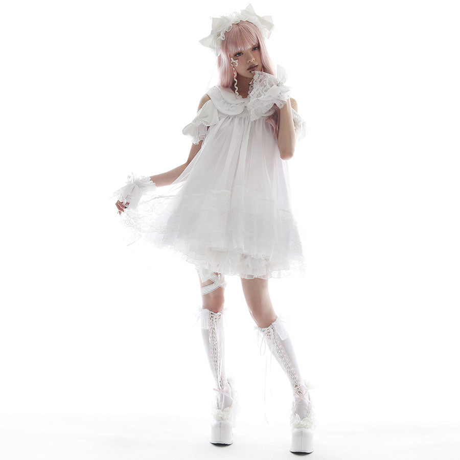RIBBON HOLLIC ONE PIECE (WHITE)