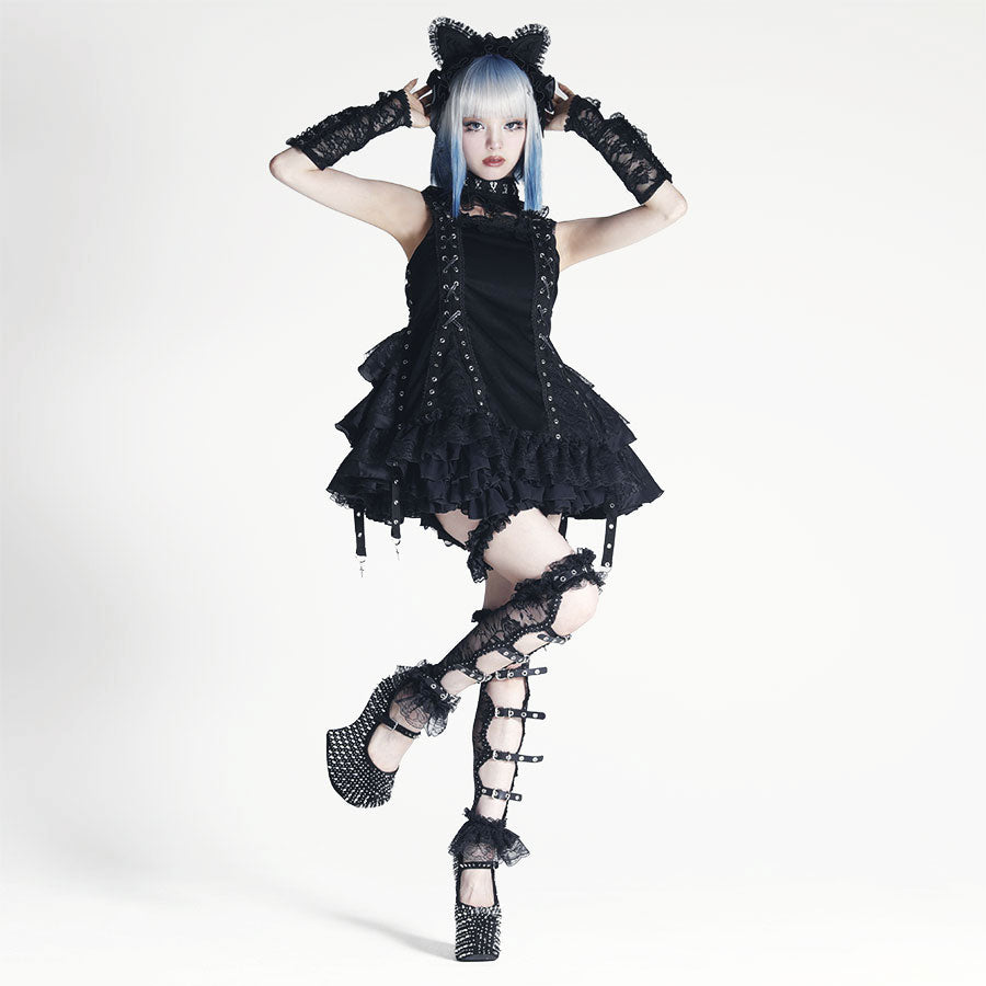 [予約1ヶ月]EYELET LACE UP ONE PIECE (BLACK)