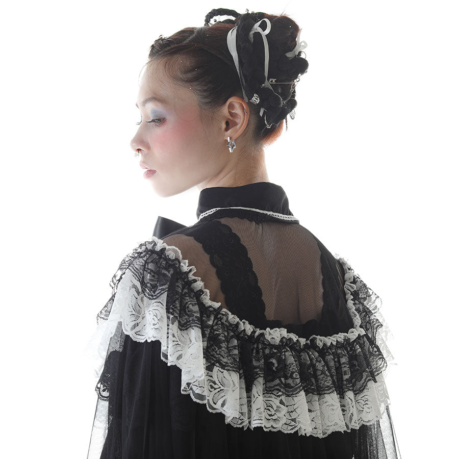 CROSS TULLE VEIL CAPE (BLACK x WHITE)