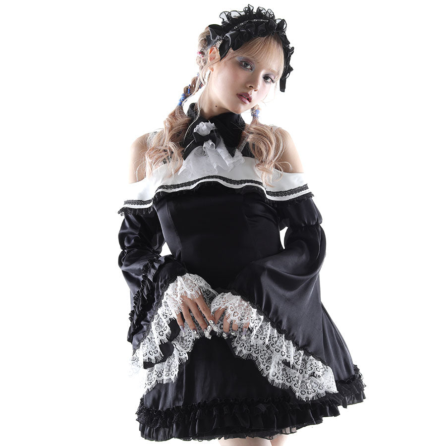 SISTER MIDNIGHT OFF-SHOULDER ONE PIECE (BLACK x WHITE) – MAJOH