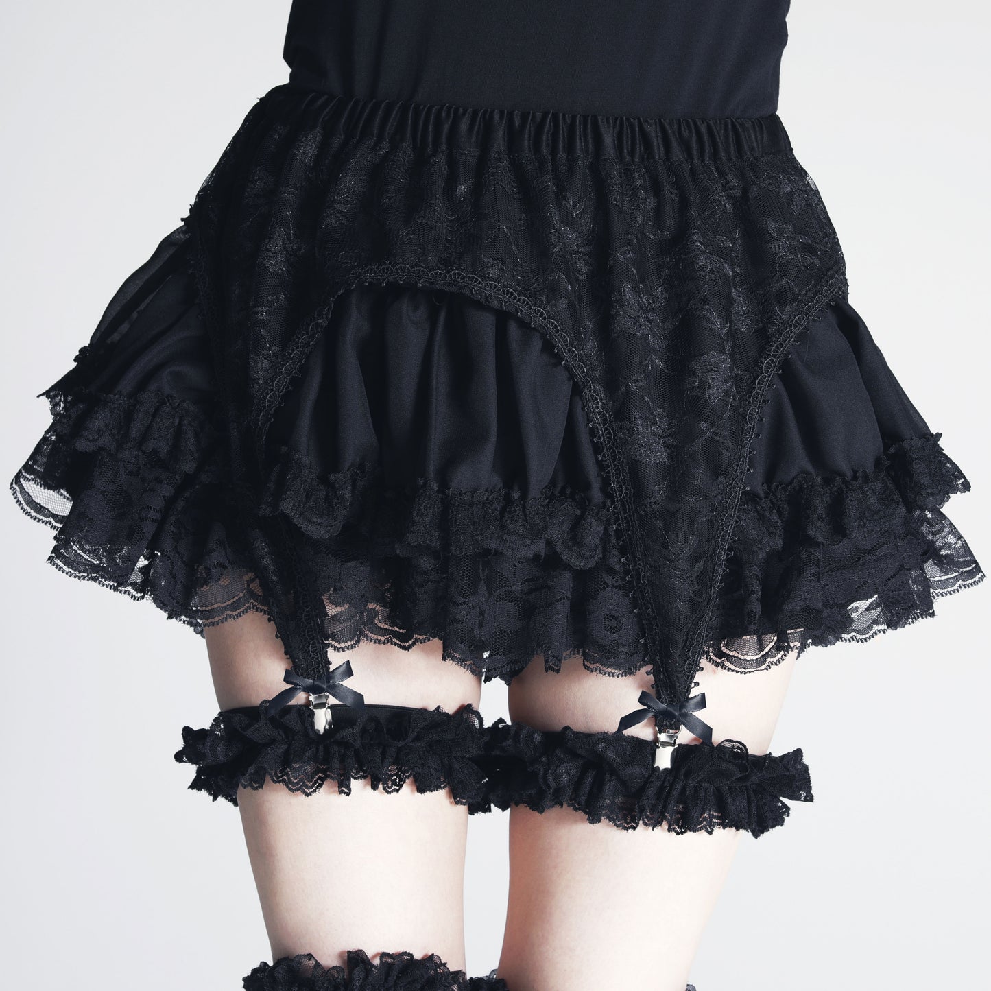 MINI SUSPENDER BELT PANTS(BLACK)