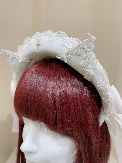 LADDER LACE CAT EARS MINI BONNET (WHITE)