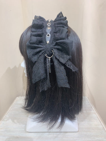 CROSS CHARM EYELET HAIRPIN HEAD DRESS (BLACK)