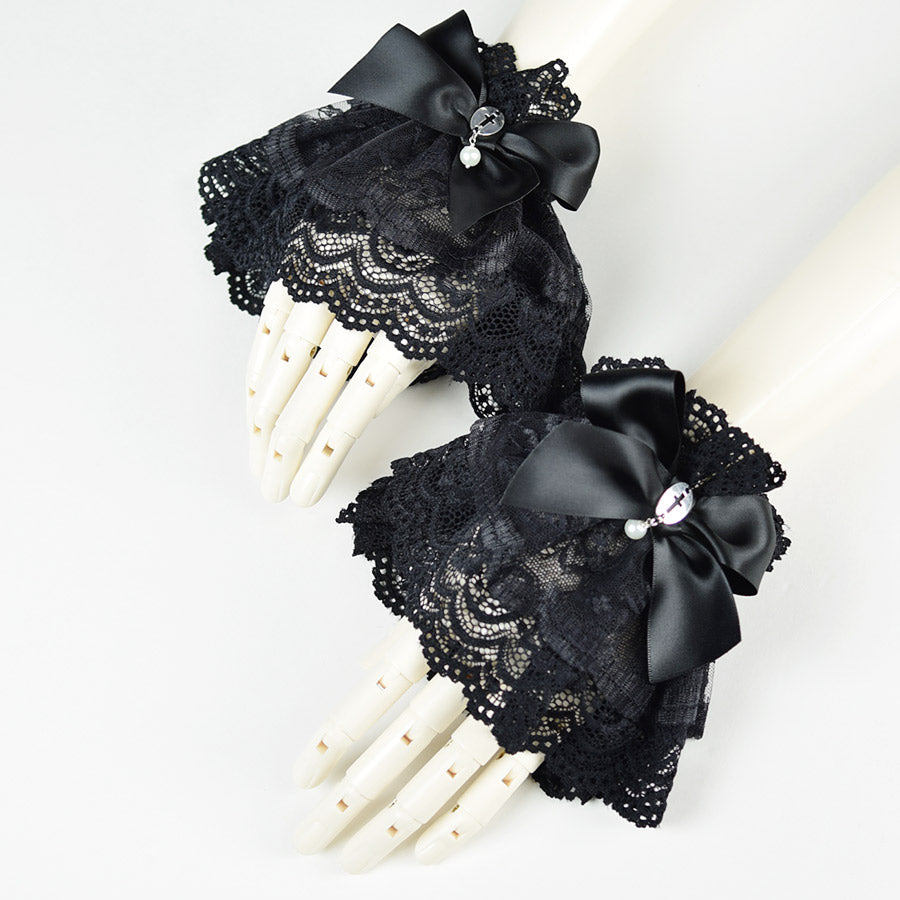 LACE CUFFS WITH PEARL (BLACK)