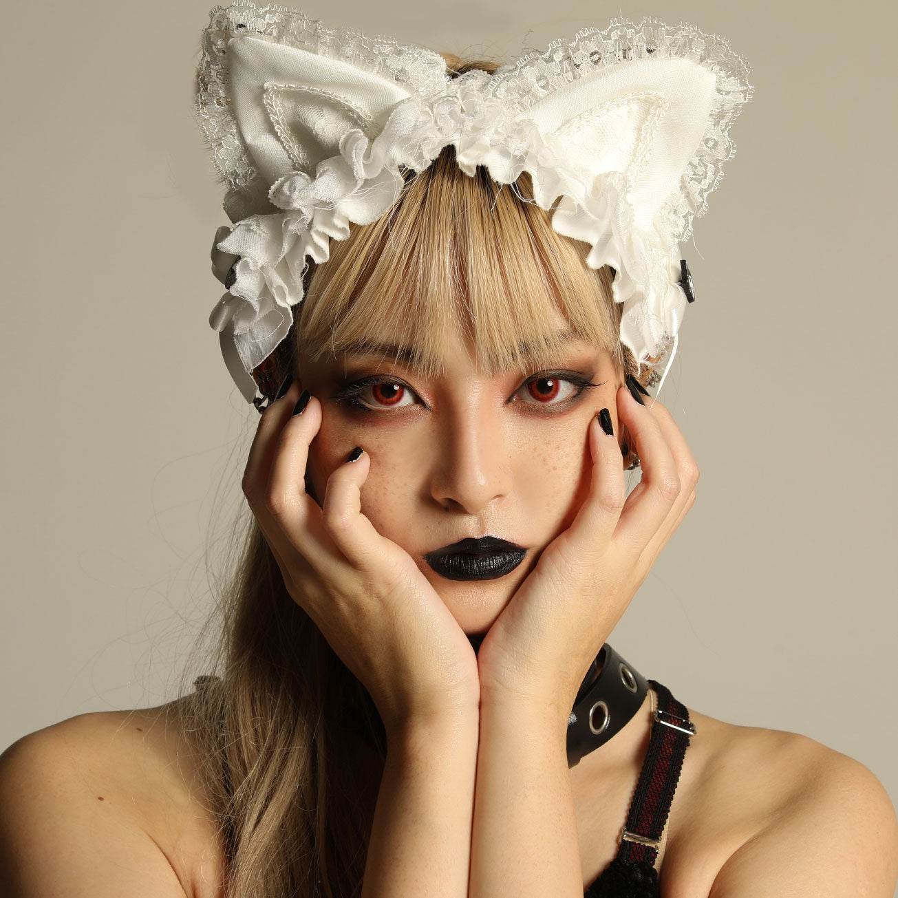 H&A Cat Ears Head Dress (White x White)